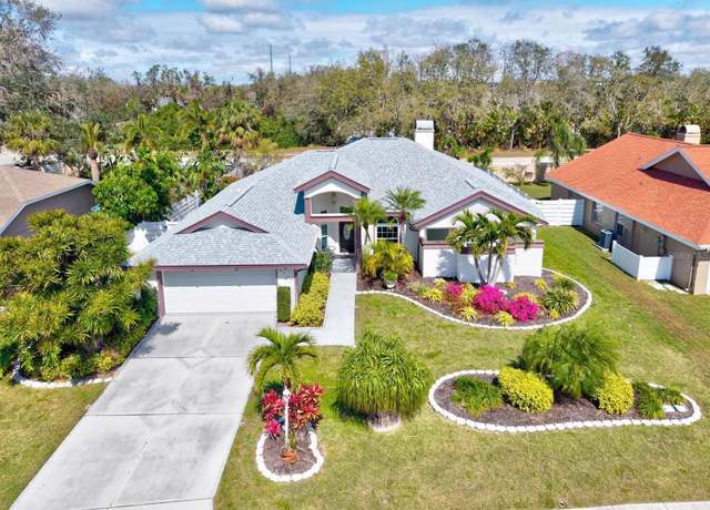 Property at 6105 55th Avenue Cir E, Bradenton, FL 34203, 3 beds, 2 baths