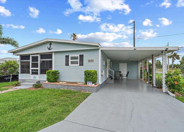 Property at 294 Nassau Dr, Palmetto, FL 34221, 2 beds, 1 bath