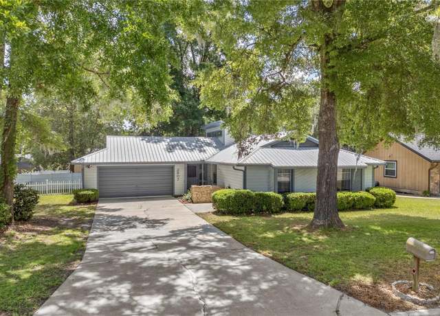 Property at 3807 NW 108th Blvd, Gainesville, FL 32606, 3 beds, 2 baths
