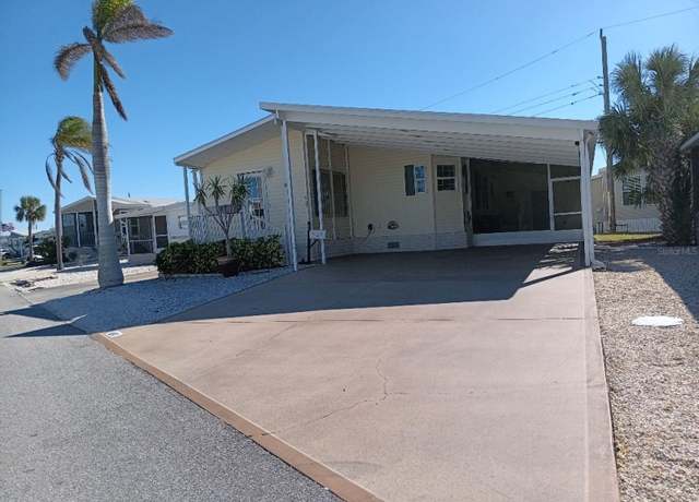 Property at 657 N Green Cir, Venice, FL 34285, 2 beds, 2 baths