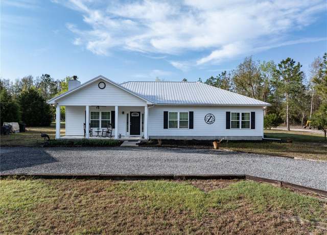 Property at 11001 225th Rd, Live Oak, FL 32060, 3 beds, 2 baths