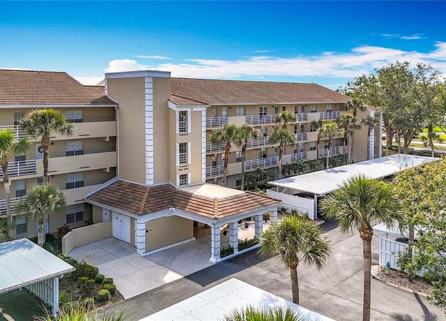 Property at 839 Wexford Blvd #839, Venice, FL 34293, 3 beds, 2 baths
