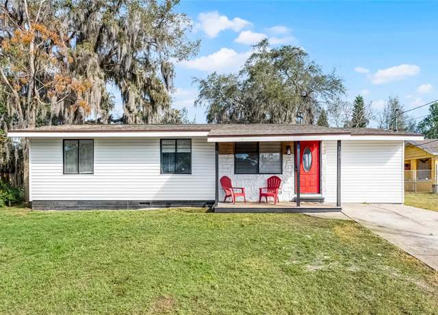 Property at 144 Delespine Dr, Debary, FL 32713, 3 beds, 2 baths