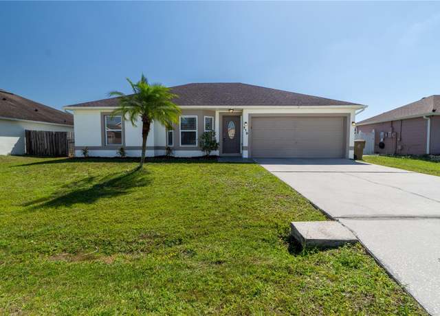 Property at 719 Versailles Ln, Kissimmee, FL 34759, 3 beds, 2 baths