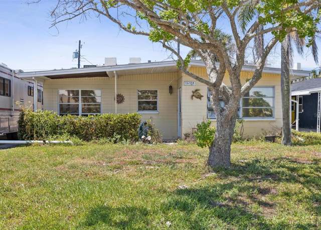 Property at 15406 2nd St E, Madeira Beach, FL 33708, 2 beds, 1.5 baths