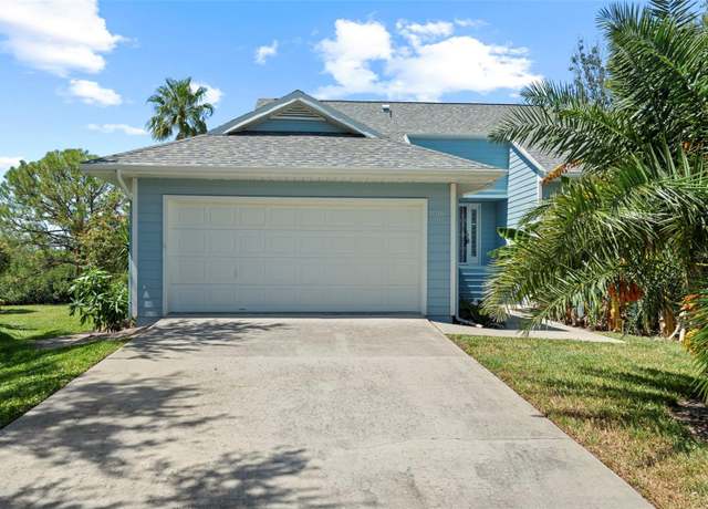Property at 1016 Teal Pointe, Tarpon Springs, FL 34689, 3 beds, 2 baths