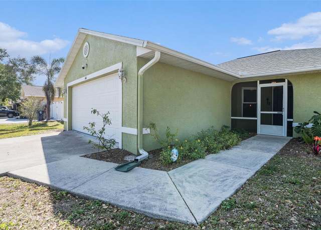 Property at 1601 14th St W, Palmetto, FL 34221, 3 beds, 2 baths