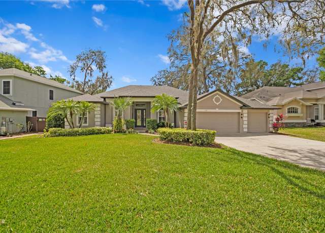 Property at 122 Falling Water Dr, Brandon, FL 33511, 4 beds, 3 baths