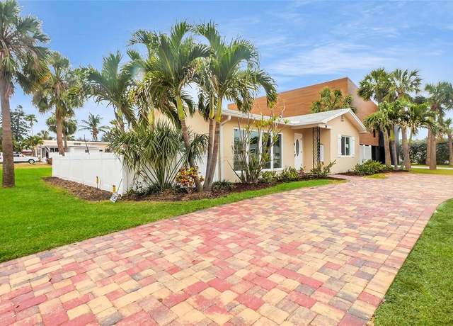 Property at 281 44th Ave, St Pete Beach, FL 33706, 2 beds, 1 bath