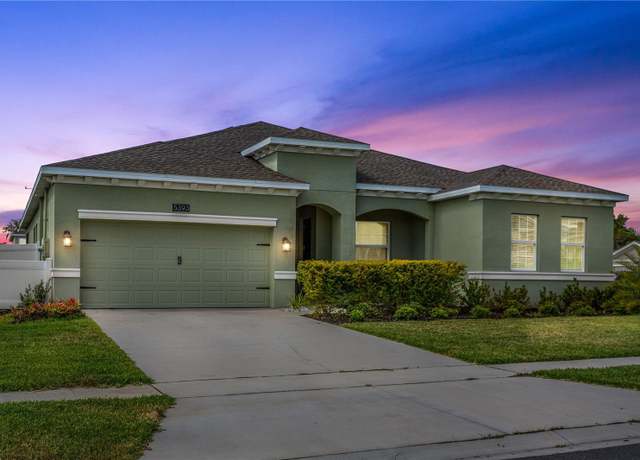 Property at 5393 Red Coral Cir, Mount Dora, FL 32757, 4 beds, 3 baths