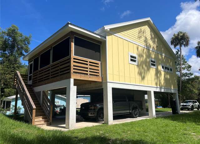 Property at 5328 Riverside Dr, Yankeetown, FL 34498, 2 beds, 2 baths