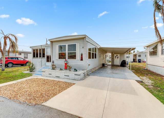 Property at 92 Del Rio Dr, Palmetto, FL 34221, 2 beds, 1 bath