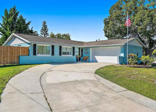 Property at 11296 90th Ave, Seminole, FL 33772, 3 beds, 2 baths