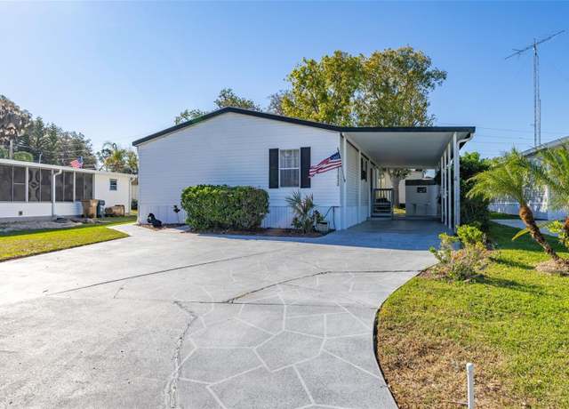 Property at 11636 Magnolia Ave, Tavares, FL 32778, 3 beds, 2 baths