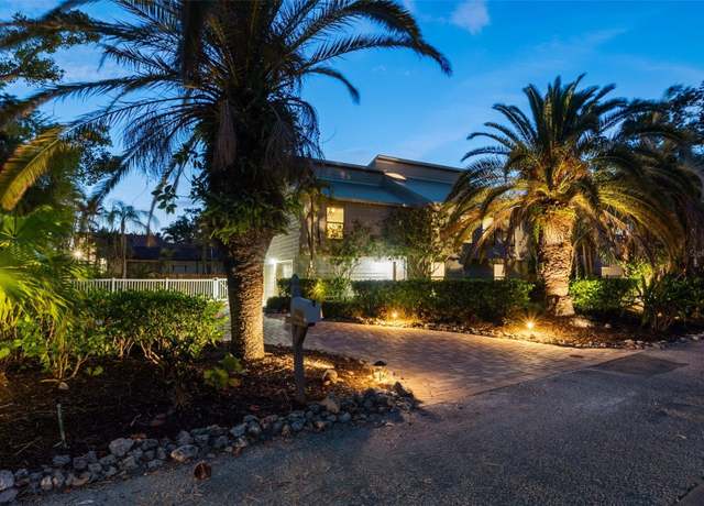Property at 3446 Anglin Dr, Sarasota, FL 34242, 3 beds, 2 baths