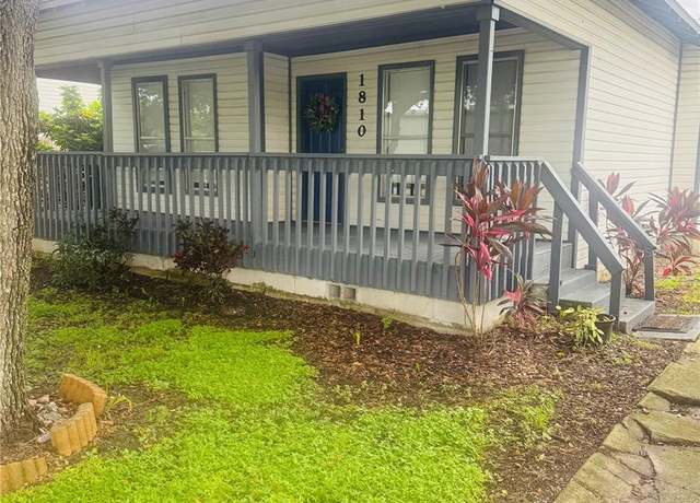 Property at 1810 17th St E, Palmetto, FL 34221, 2 beds, 1 bath