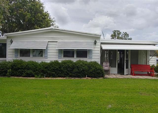 Property at 103 Fountain Cv, Leesburg, FL 34748, 2 beds, 2 baths