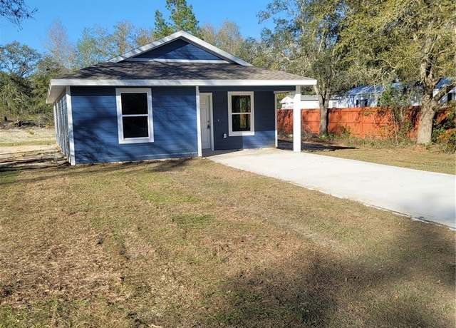 Property at 11121 NE 61st St, Bronson, FL 32621, 3 beds, 2 baths