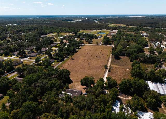 Property at 23423 Oak Ln, Sorrento, FL 32776
