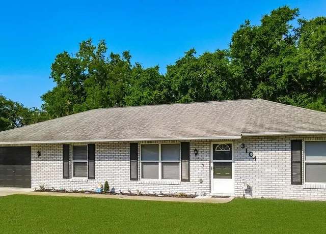 Property at 3104 Lime Tree Dr, Edgewater, FL 32141, 3 beds, 2 baths