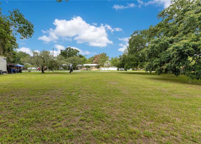Property at 9329 7th Ave, Orlando, FL 32824, 3 beds, 1 bath
