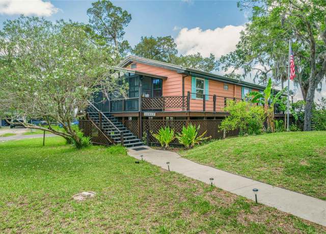 Property at 13465 W Hillbilly Ln, Crystal River, FL 34429, 2 beds, 2 baths