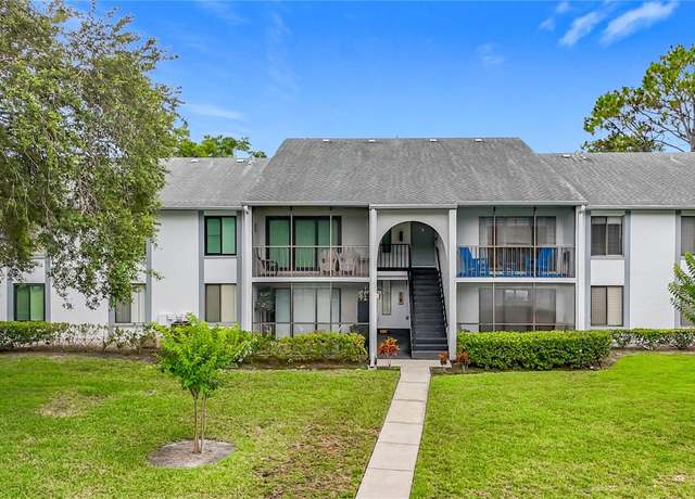 Property at 1207 Pine Ridge Cir W Unit H2, Tarpon Springs, FL 34688, 3 beds, 2 baths