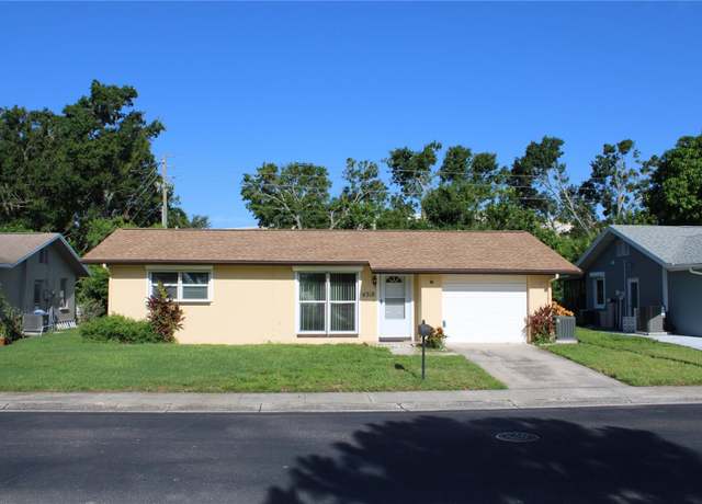 Property at 4318 Great Lakes Dr N, Clearwater, FL 33762, 2 beds, 1 bath