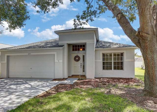 Property at 2737 Pankaw Ln, Valrico, FL 33596, 4 beds, 2 baths
