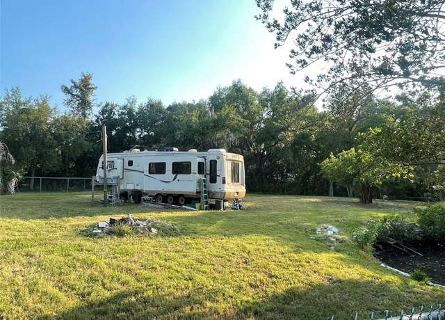 Property at 10020 Linda St, Gibsonton, FL 33534