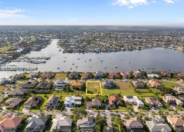 Property at 6436 Rubia Cir, Apollo Beach, FL 33572