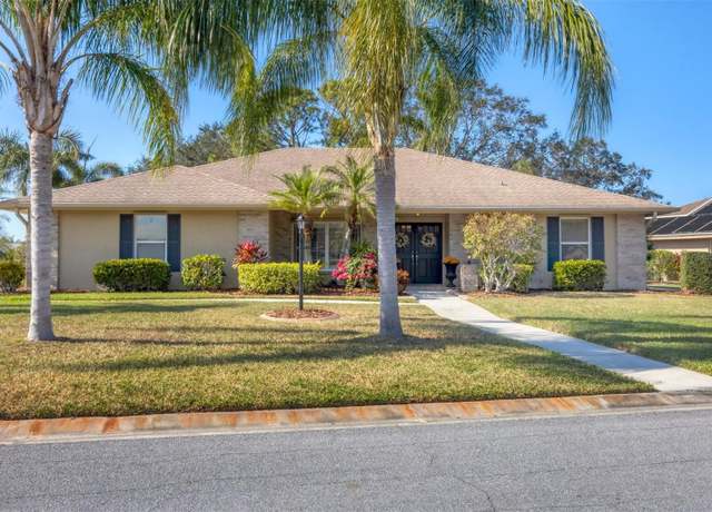 Property at 5507 Country Lakes Trl, Sarasota, FL 34243, 3 beds, 2 baths
