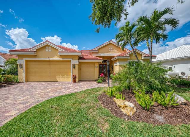 Property at 410 Wellington, Venice, FL 34292, 3 beds, 3 baths