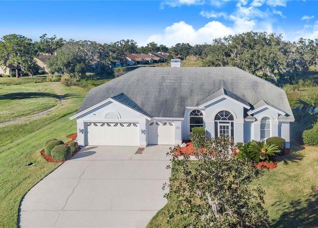 Property at 4402 Fairway Oaks Ct, Mulberry, FL 33860, 4 beds, 3 baths