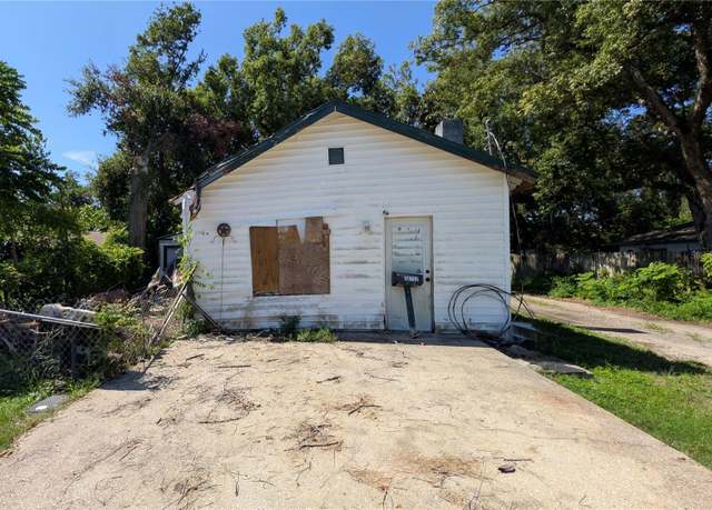 Property at 38752 3rd Ave, Zephyrhills, FL 33542, 1 bed, 1 bath