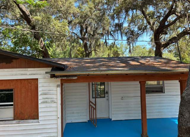Property at 106 Pennsylvania Ave, Pomona Park, FL 32181, 2 beds, 1 bath