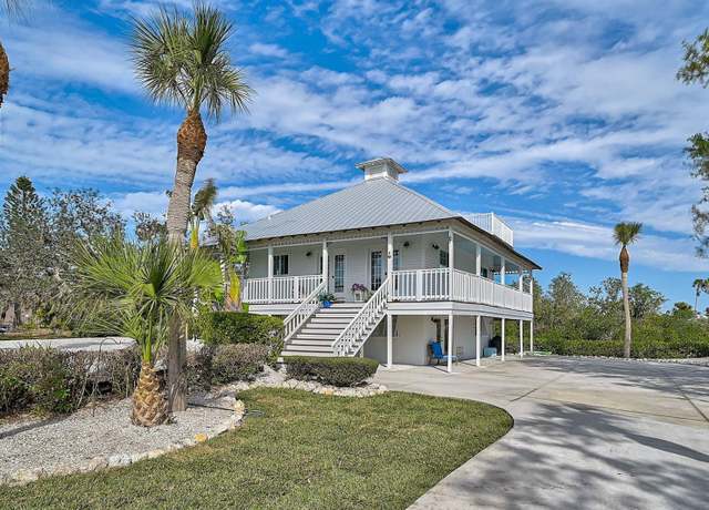 Property at 4027 Siren Rd, Venice, FL 34293, 4 beds, 3 baths