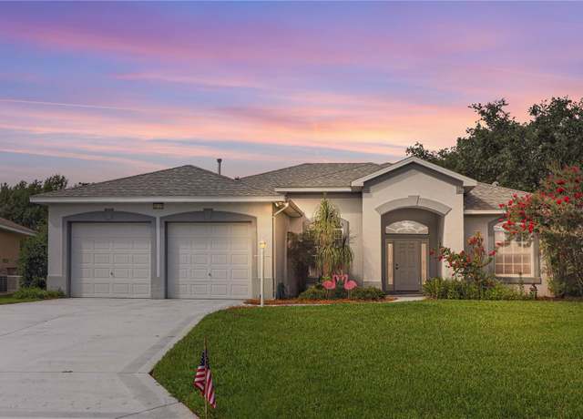 Property at 22125 Draw Bridge Dr, Leesburg, FL 34748, 3 beds, 2 baths