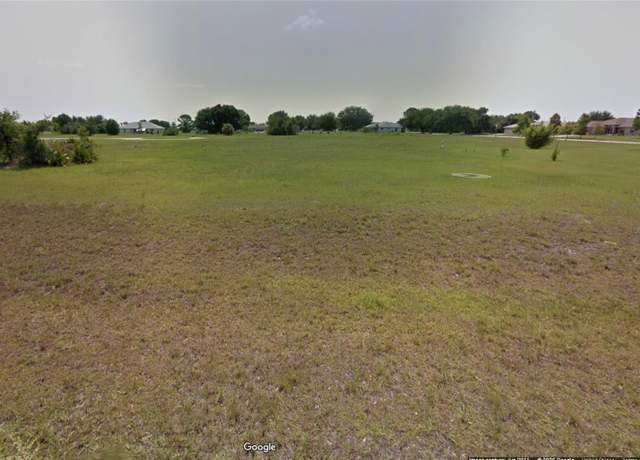 Property at 808 Alpine Ter, Sebring, FL 33876