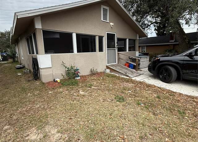 Property at 704 N 8th St, Haines City, FL 33844, 4 beds, 1.5 baths