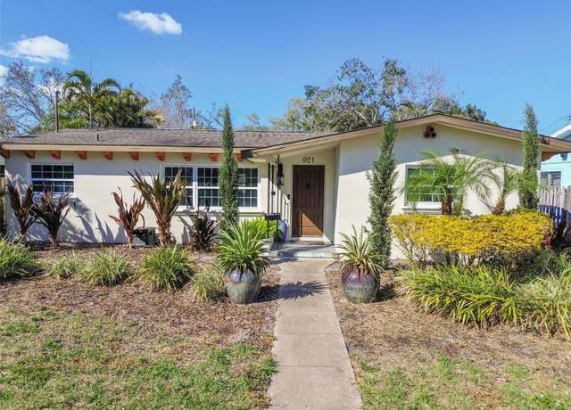 Property at 921 39th Ave NE, St Petersburg, FL 33703, 2 beds, 1 bath