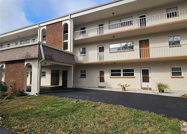 Property at 5880 38th Ave N #107, St Petersburg, FL 33710, 1 bed, 1 bath
