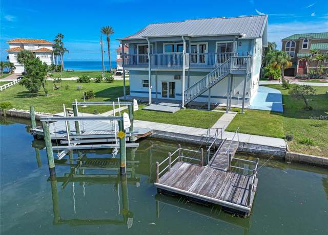 Property at 6428 Driftwood Dr, Hudson, FL 34667, 3 beds, 2 baths