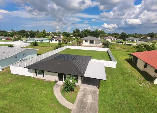 Property at 3324 Port Charlotte Blvd, Port Charlotte, FL 33952, 2 beds, 2 baths