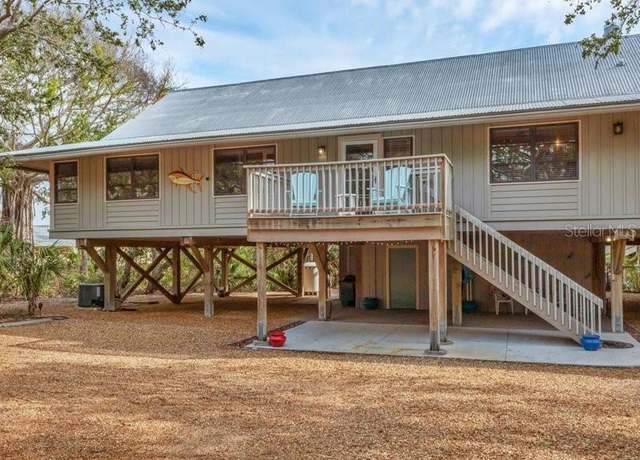 Property at 7475 Manasota Key Rd, Englewood, FL 34223, 3 beds, 3.5 baths