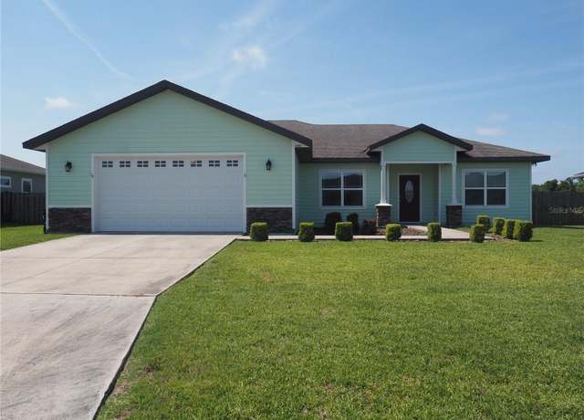 Property at 23051 NW 4th Pl, Newberry, FL 32669, 4 beds, 2 baths