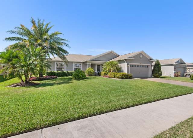 Property at 462 Lake View Way, Auburndale, FL 33823, 3 beds, 2 baths