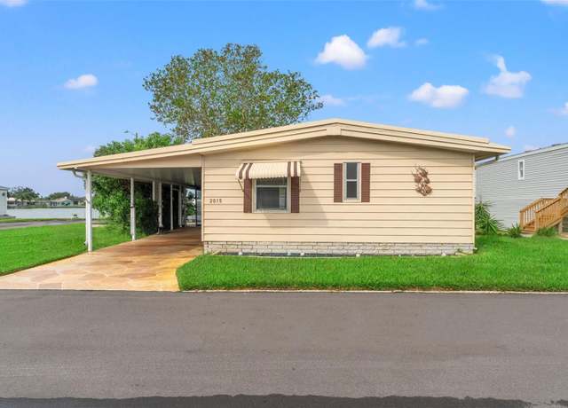 Property at 2015 Waterview Dr, Holiday, FL 34691, 2 beds, 2 baths