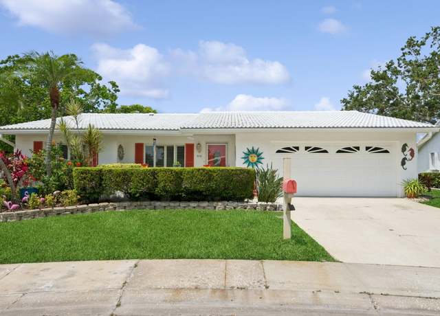Property at 9018 39th Ln N #5, Pinellas Park, FL 33782, 2 beds, 2 baths