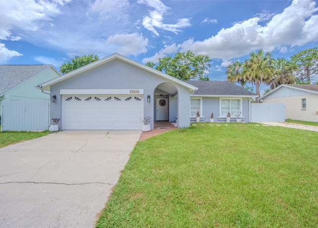 Property at 13916 Briardale Ln, Tampa, FL 33618, 3 beds, 2 baths